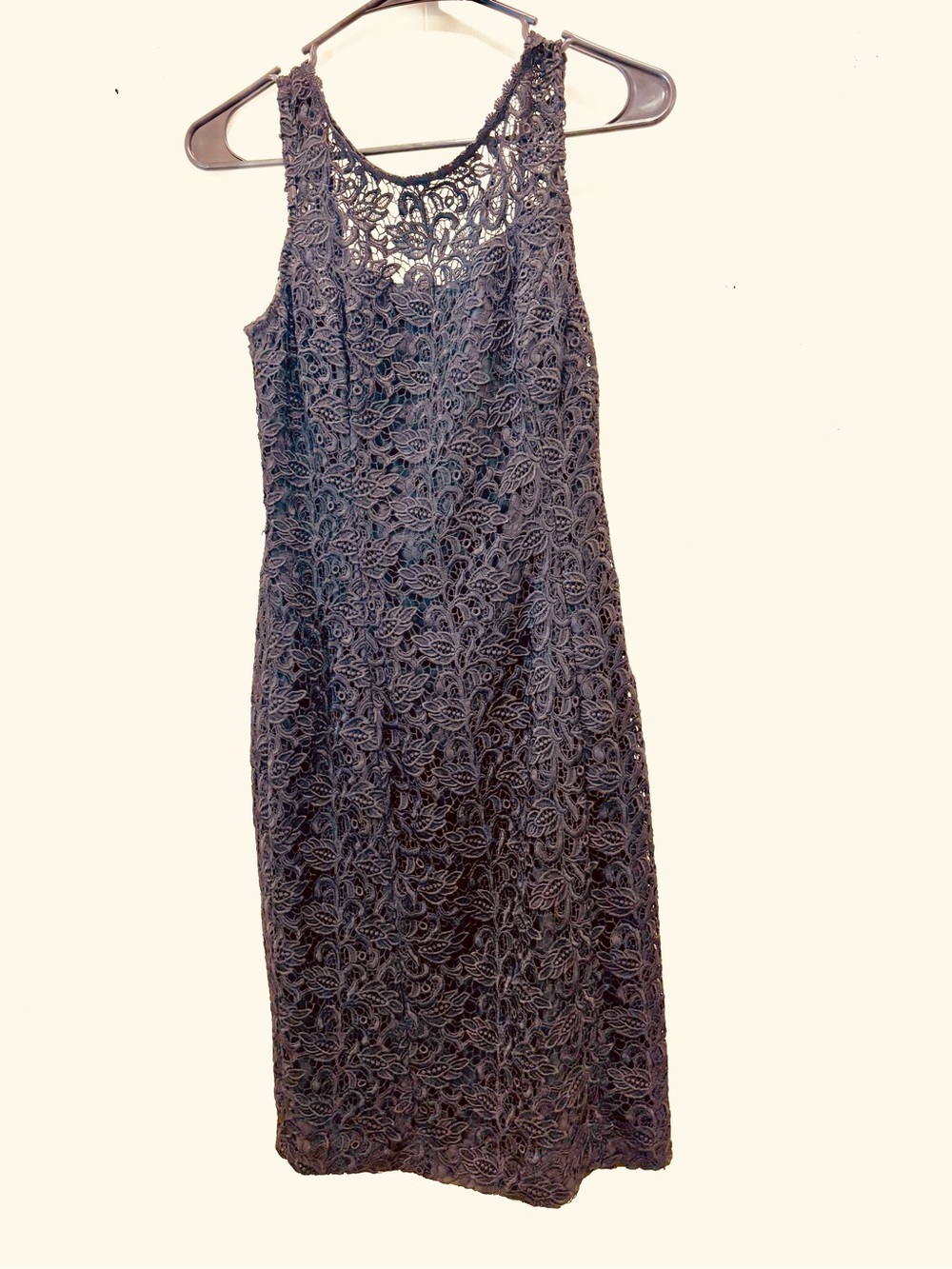 White House Black Market Black Floral Lace Sleeveless Sheath Dress Size 2